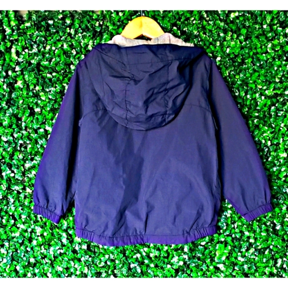 67. 2/$30 Gap Child windbreaker - Picture 5 of 5